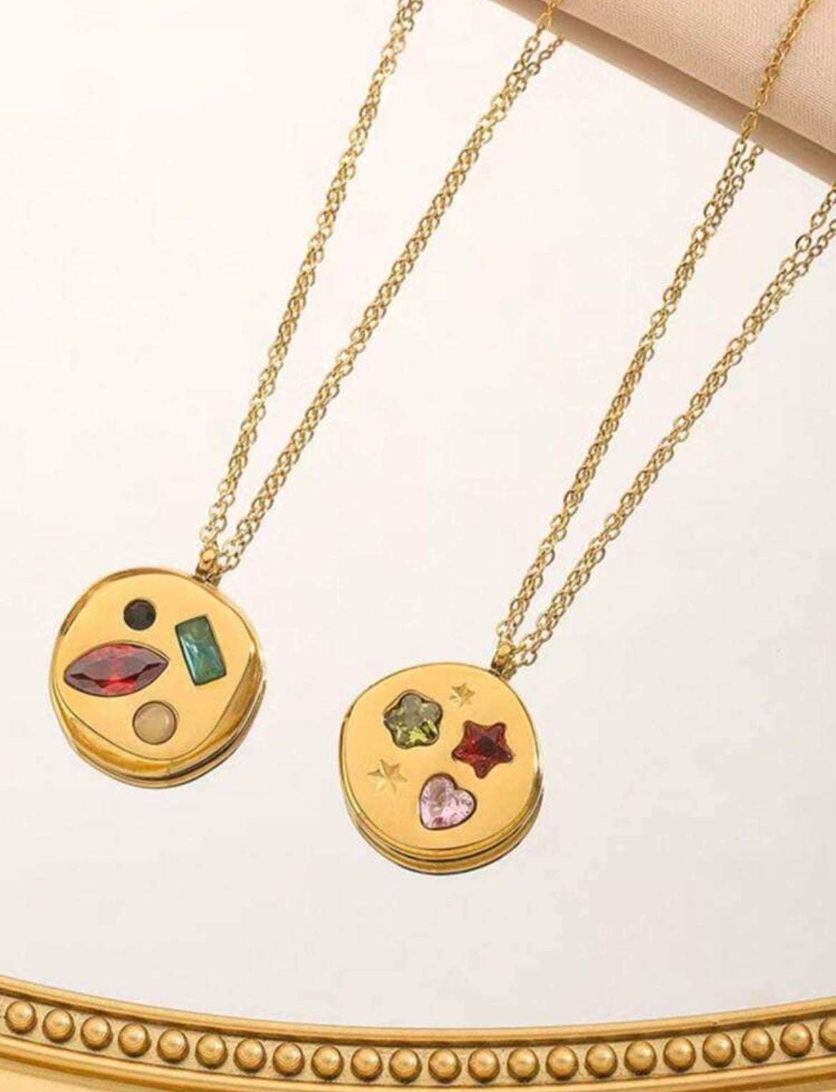 Collar J163