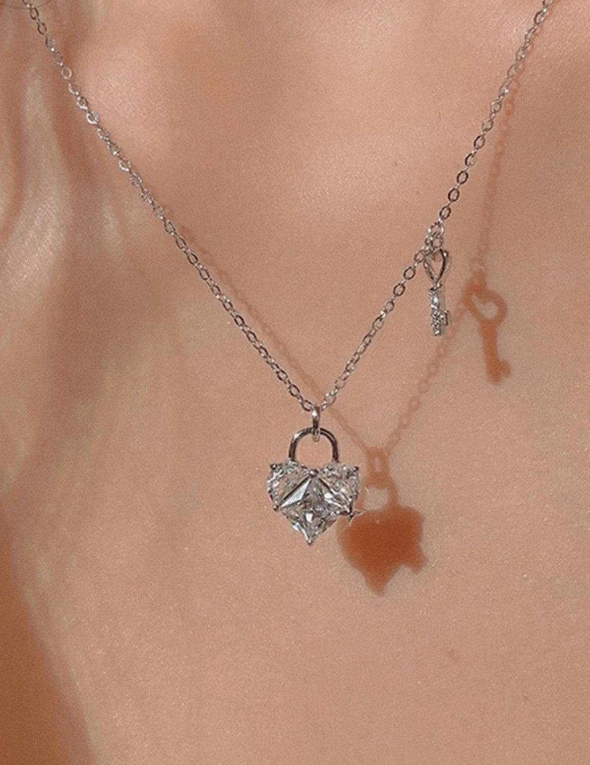 Collar J179