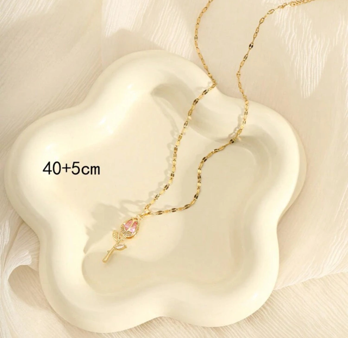 Collar J166