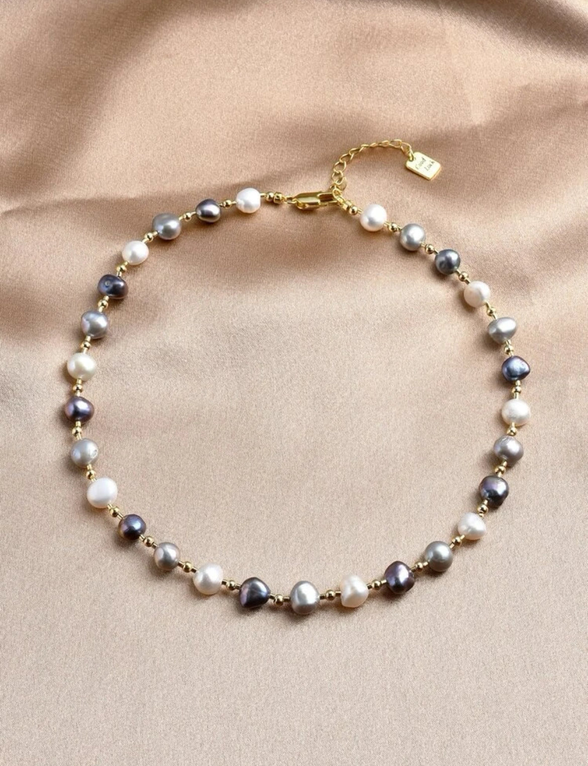 Collar J83