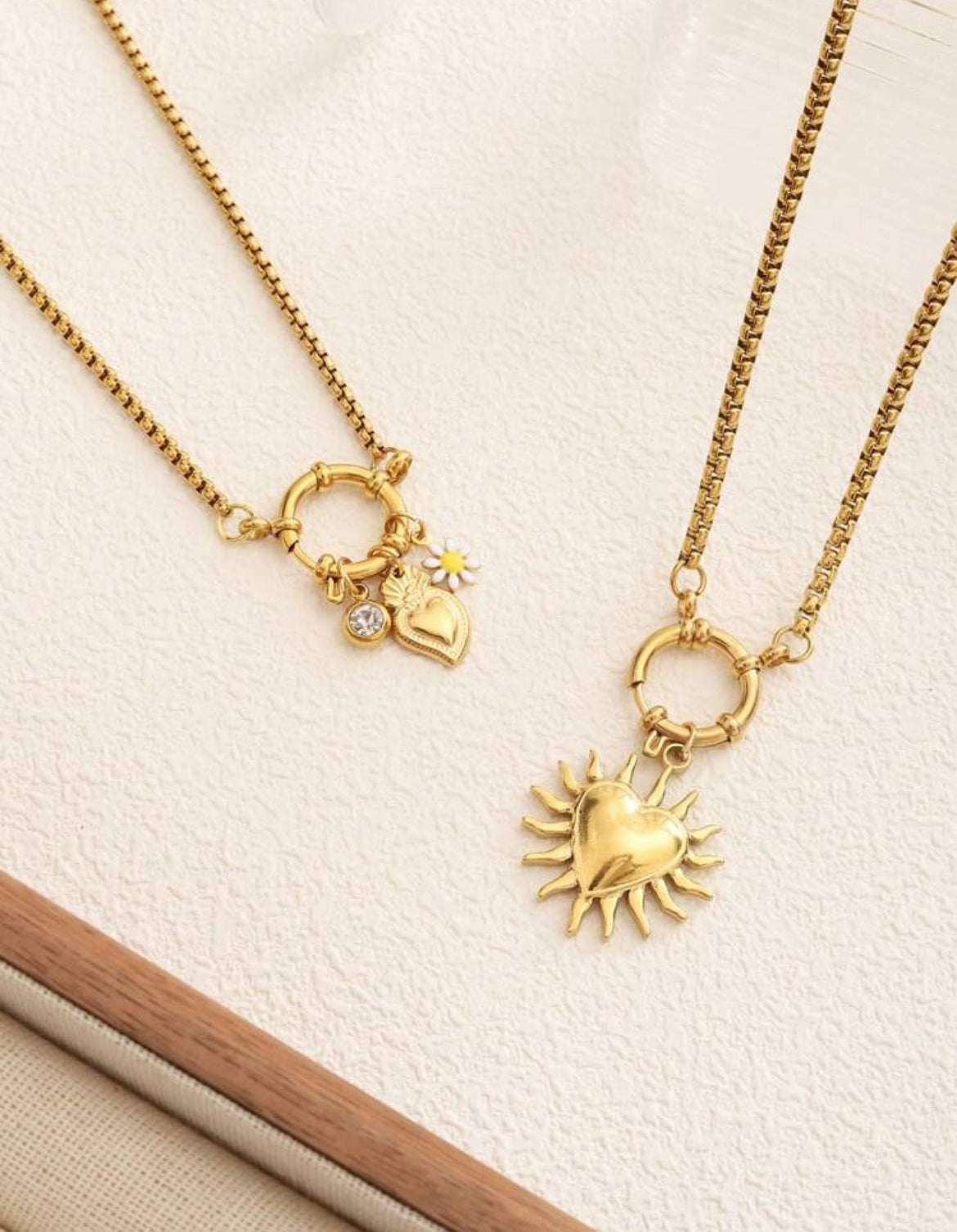 Collar J165