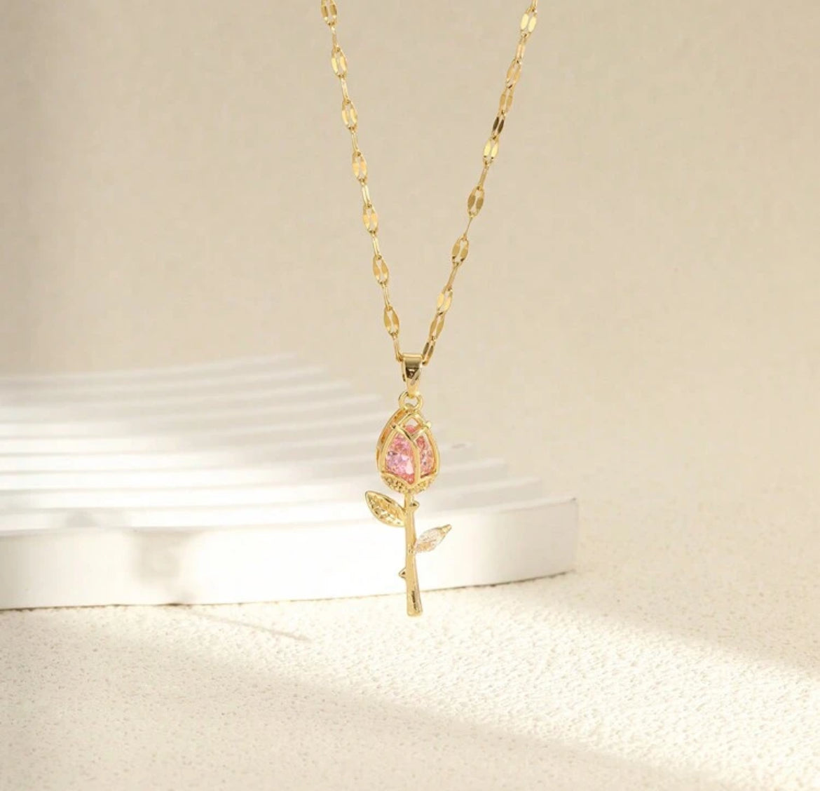 Collar J166