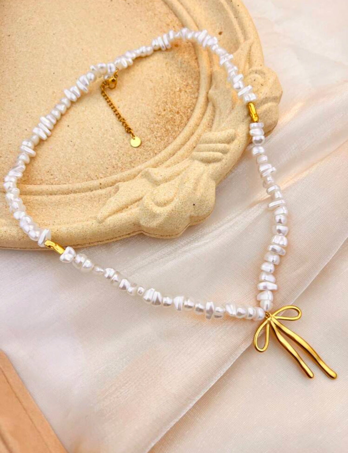 Collar J162