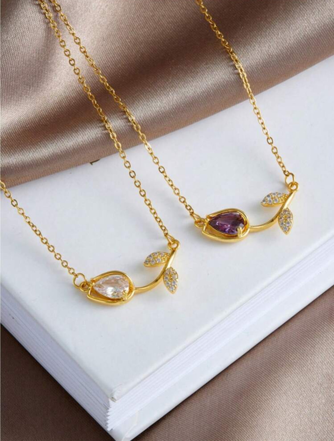 Collar J175