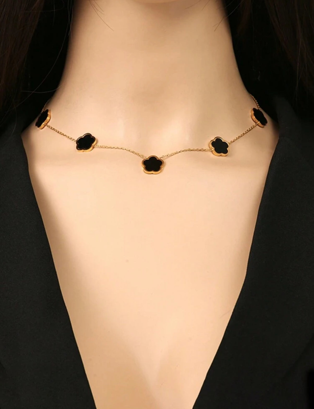 Conjunto collar pulsera y zarcillos C13