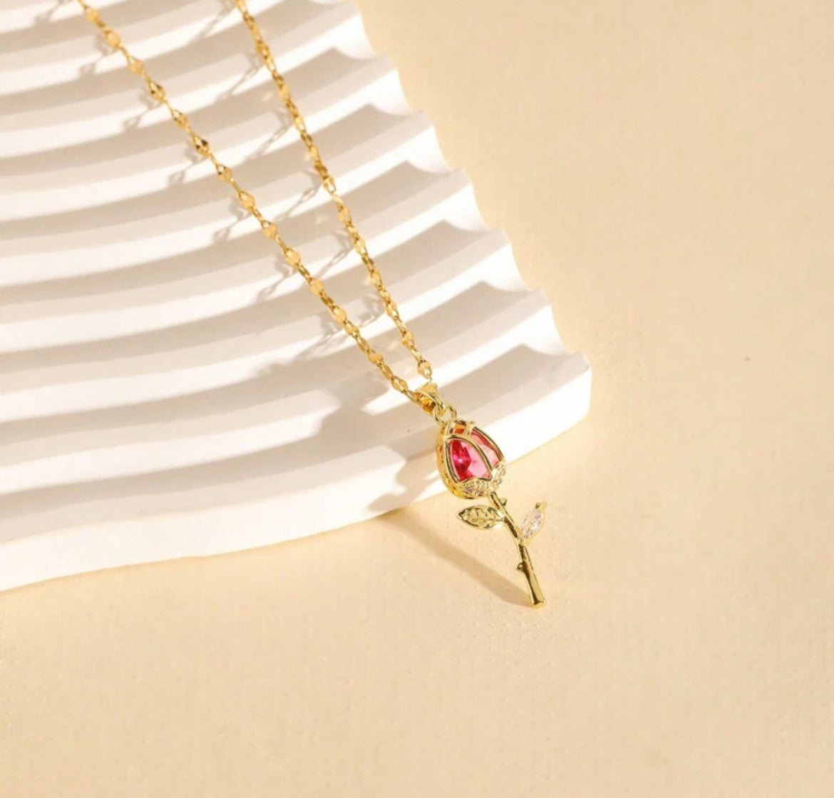 Collar J166
