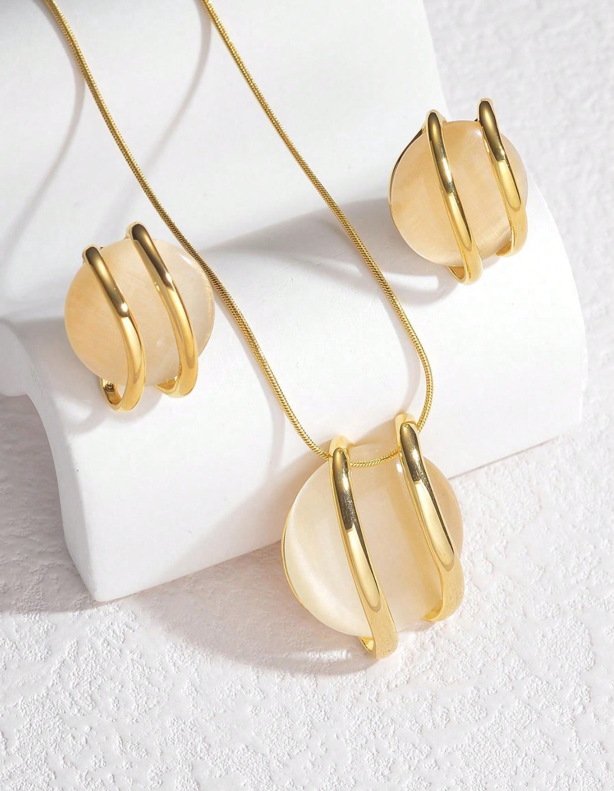 Conjunto E86